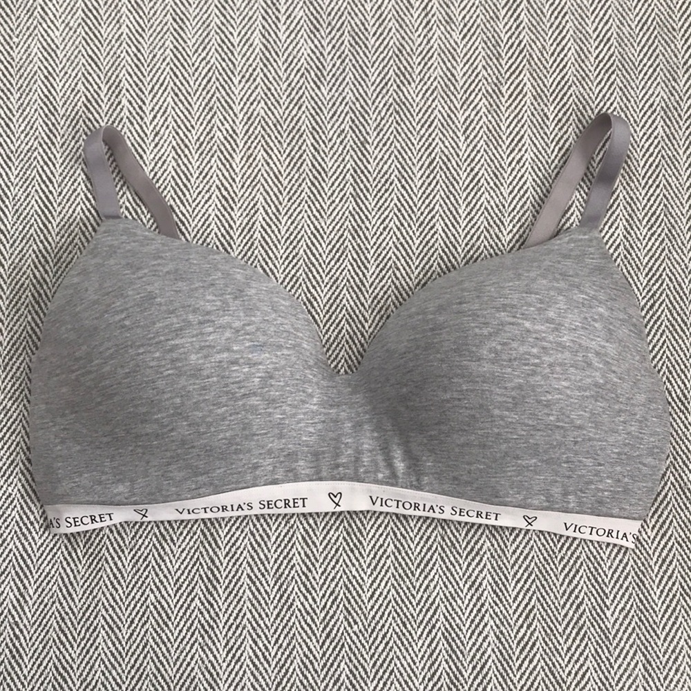 Victoria’s Secret T Shirt Bra